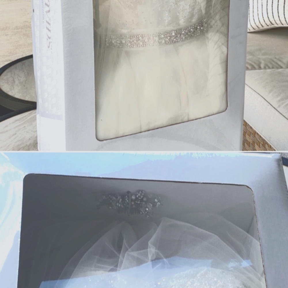 Oleg casani wedding dress